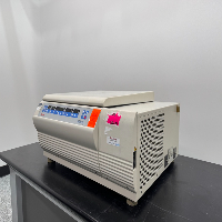Thermo Fisher Legend RT+ Centrifuge image 1